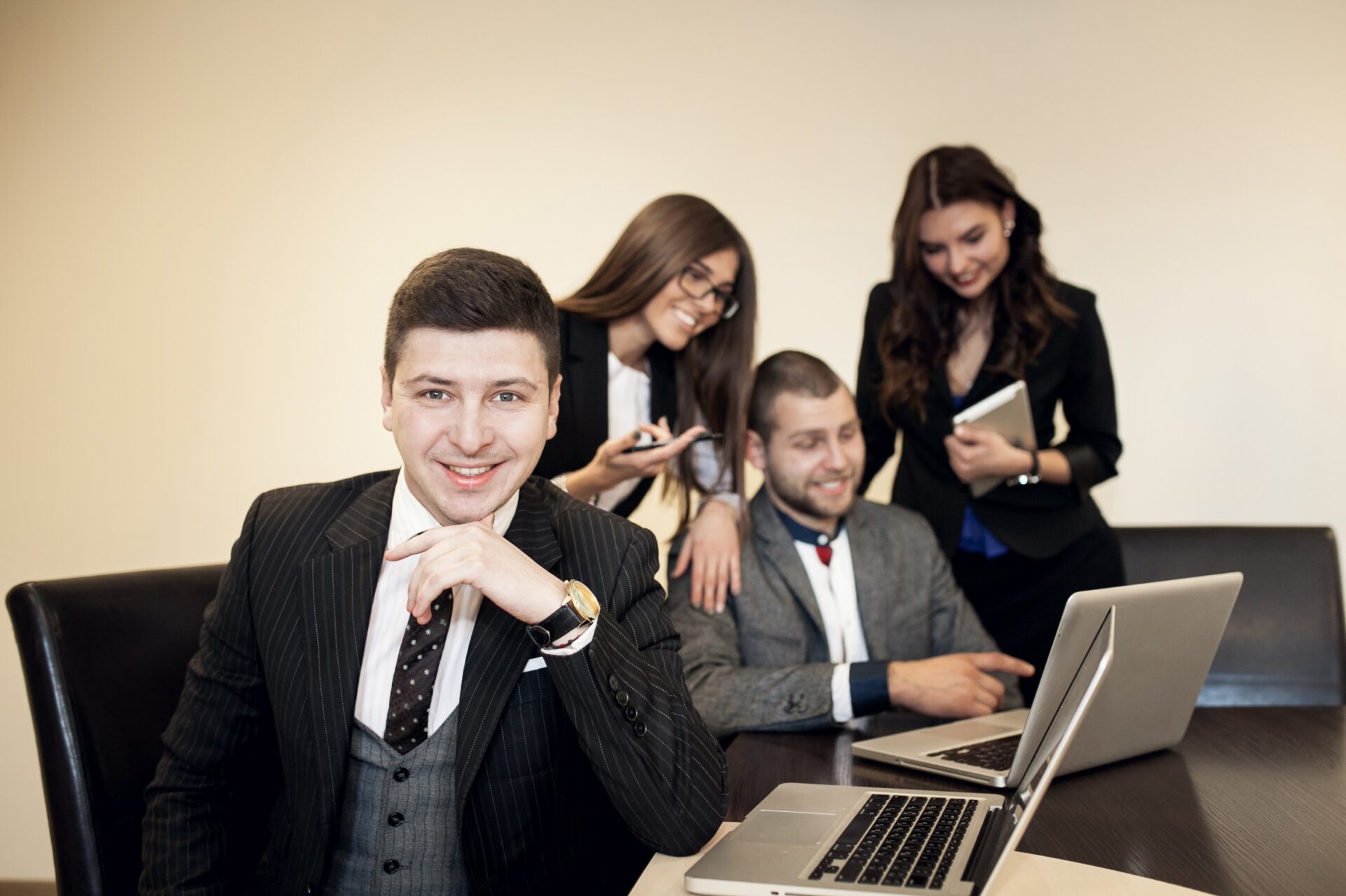 Role of Employer Branding in Attracting Top Executive Talent